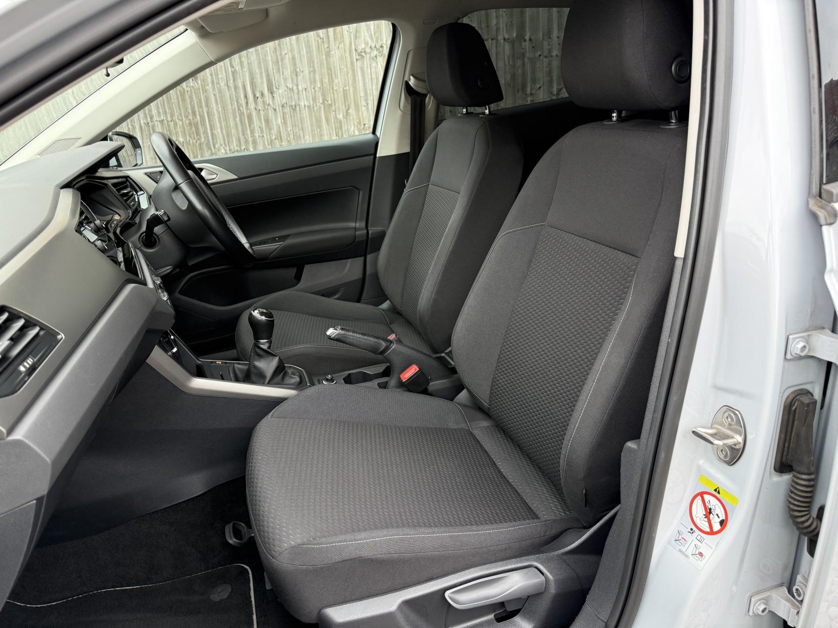 Volkswagen Polo 1.0 SE Hatchback 5dr Petrol Manual Euro 6 (s/s) (65 ps)