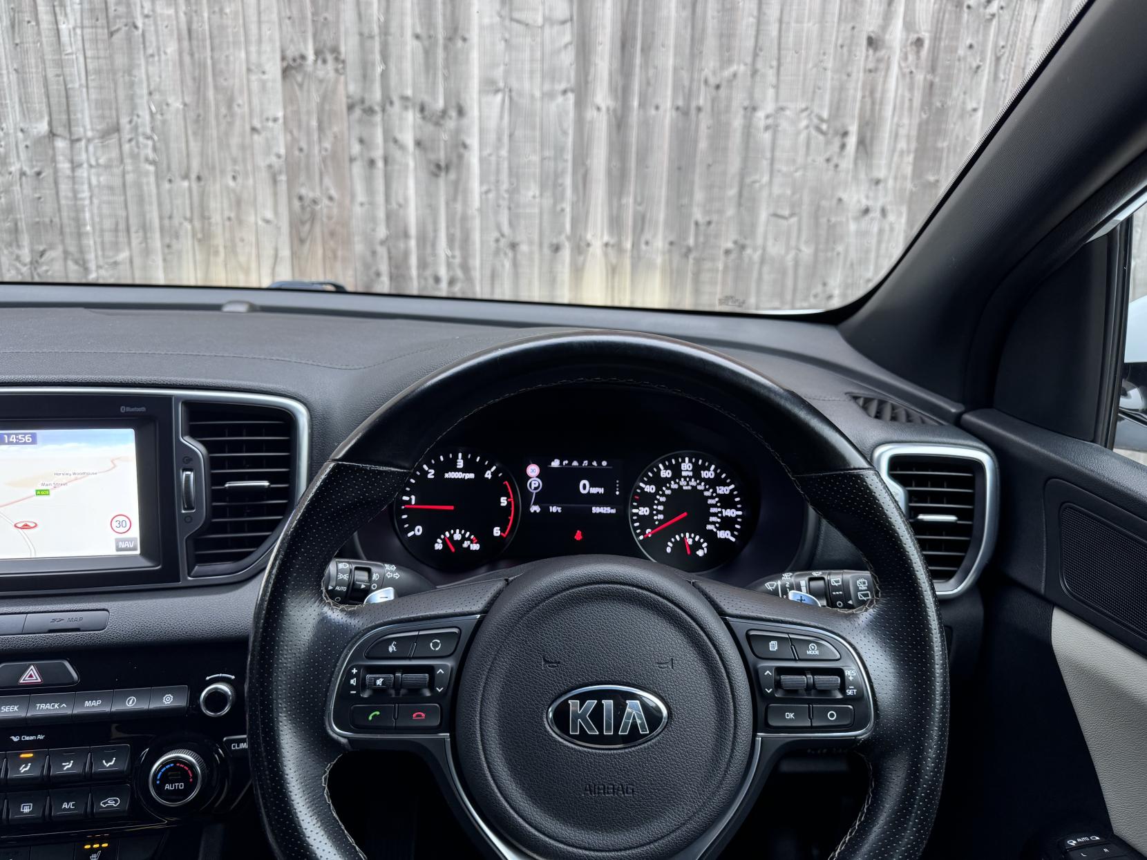 Kia Sportage 2.0 CRDi GT-Line SUV 5dr Diesel Auto AWD Euro 6 (134 bhp)