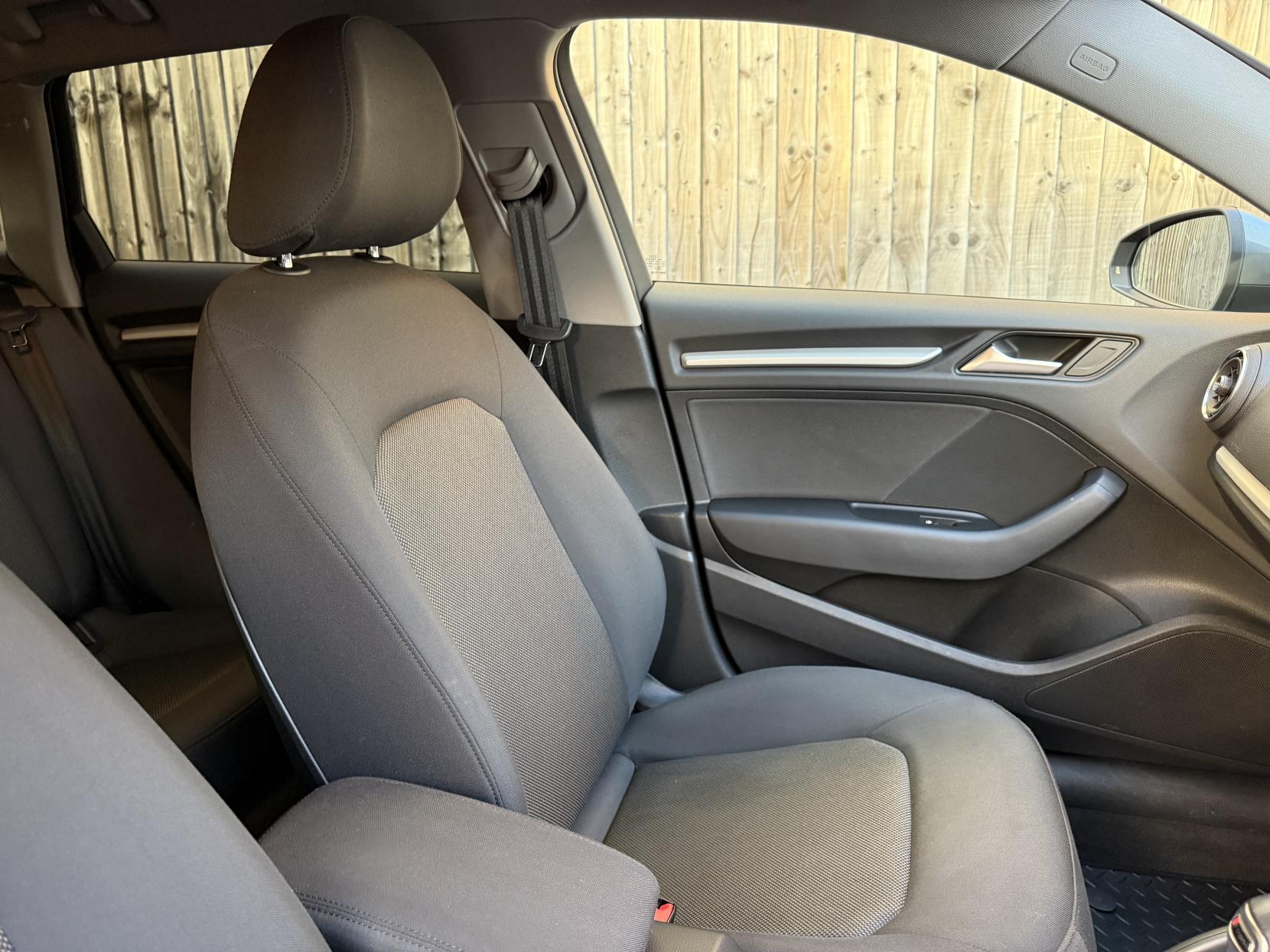 Audi A3 1.0 TFSI 30 SE Technik Sportback 5dr Petrol S Tronic Euro 6 (s/s) (116 ps)