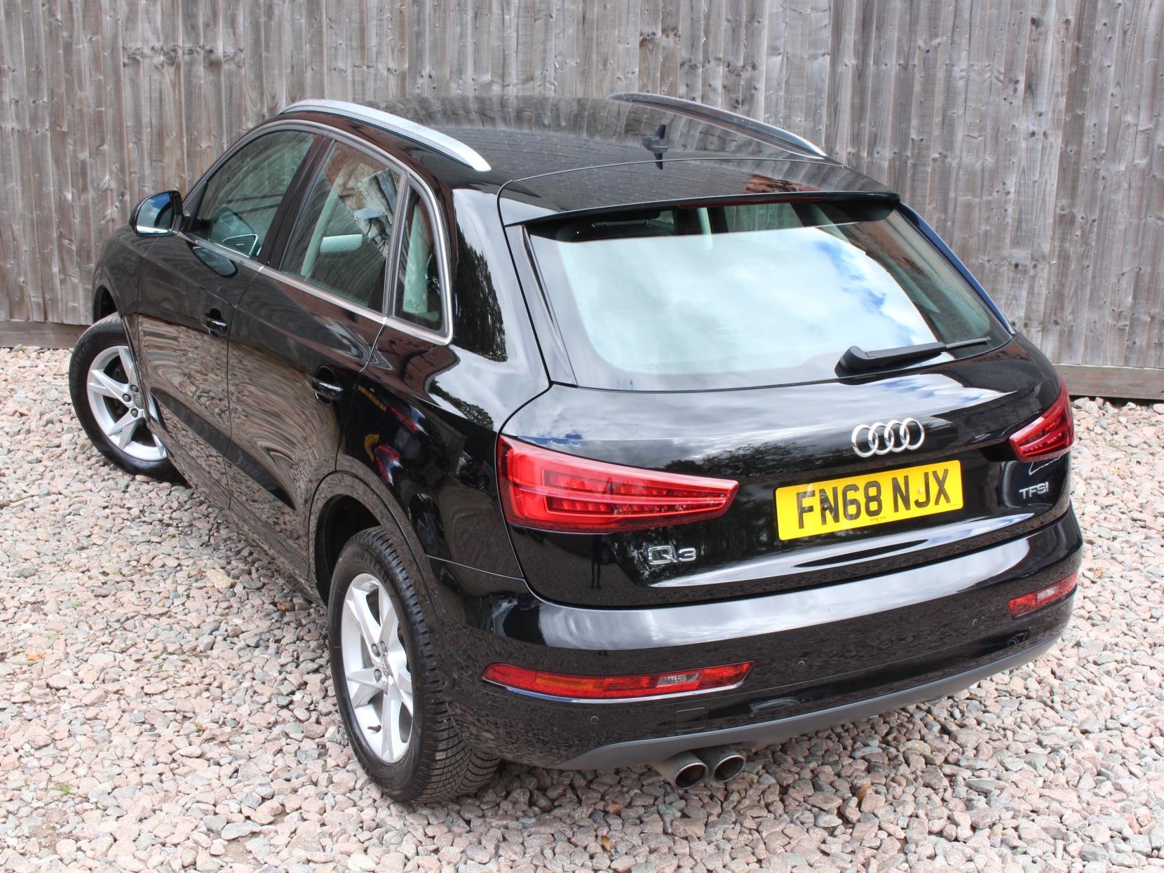 Audi Q3 1.4 TFSI CoD Sport SUV 5dr Petrol S Tronic Euro 6 (s/s) (150 ps)
