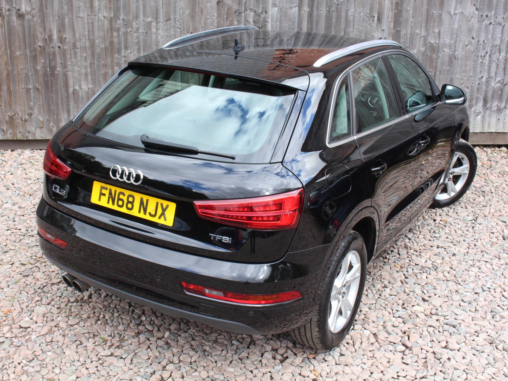 Audi Q3 1.4 TFSI CoD Sport SUV 5dr Petrol S Tronic Euro 6 (s/s) (150 ps)