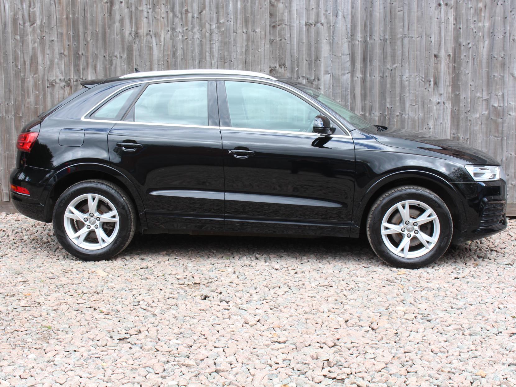 Audi Q3 1.4 TFSI CoD Sport SUV 5dr Petrol S Tronic Euro 6 (s/s) (150 ps)