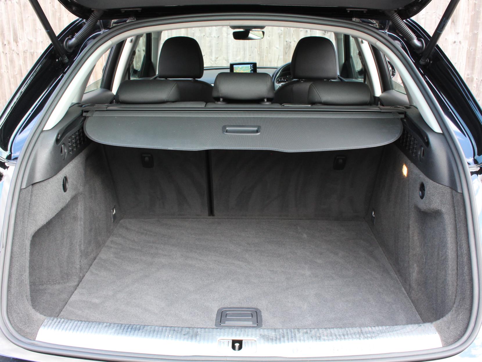 Audi Q3 1.4 TFSI CoD Sport SUV 5dr Petrol S Tronic Euro 6 (s/s) (150 ps)