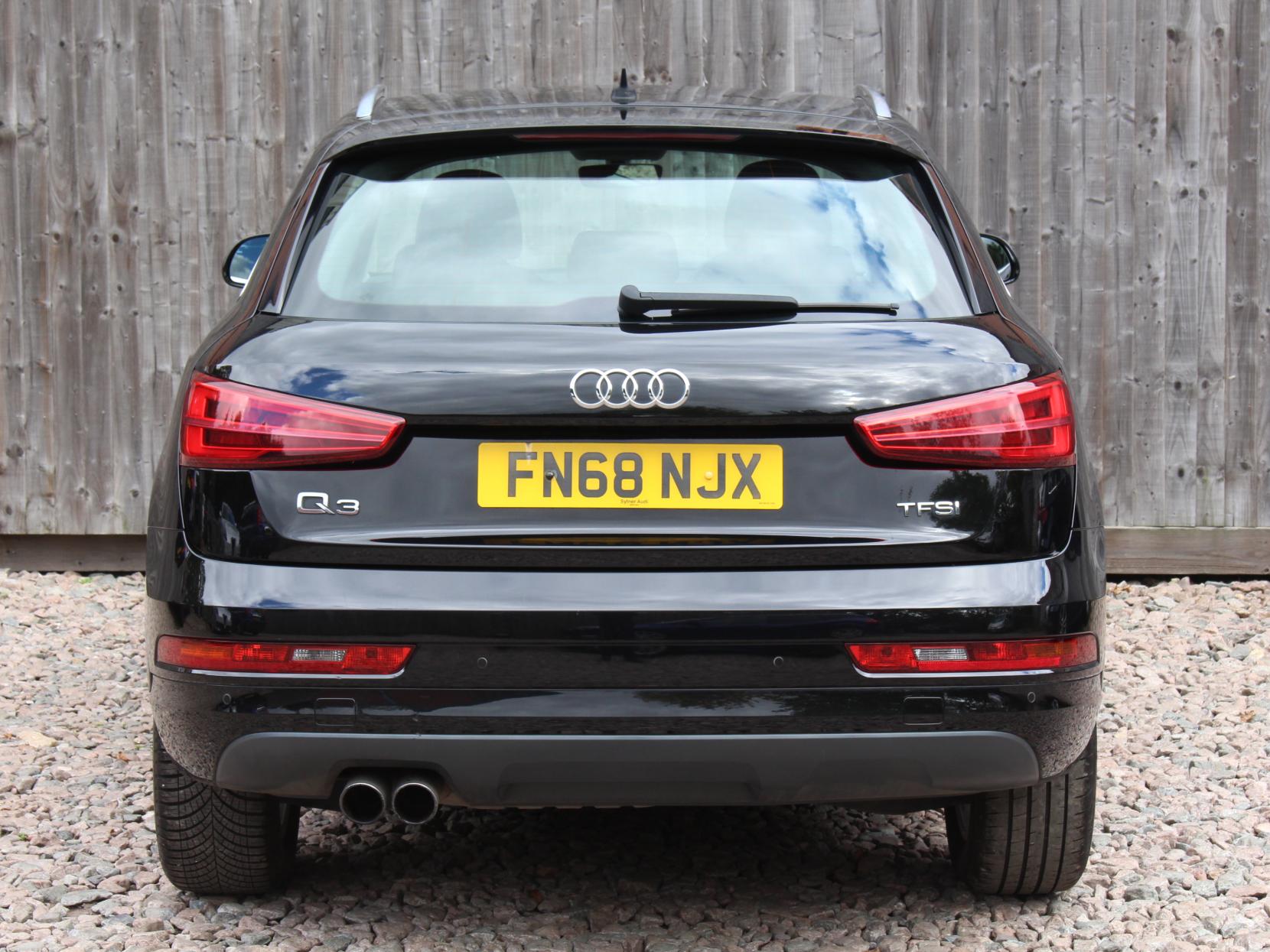 Audi Q3 1.4 TFSI CoD Sport SUV 5dr Petrol S Tronic Euro 6 (s/s) (150 ps)
