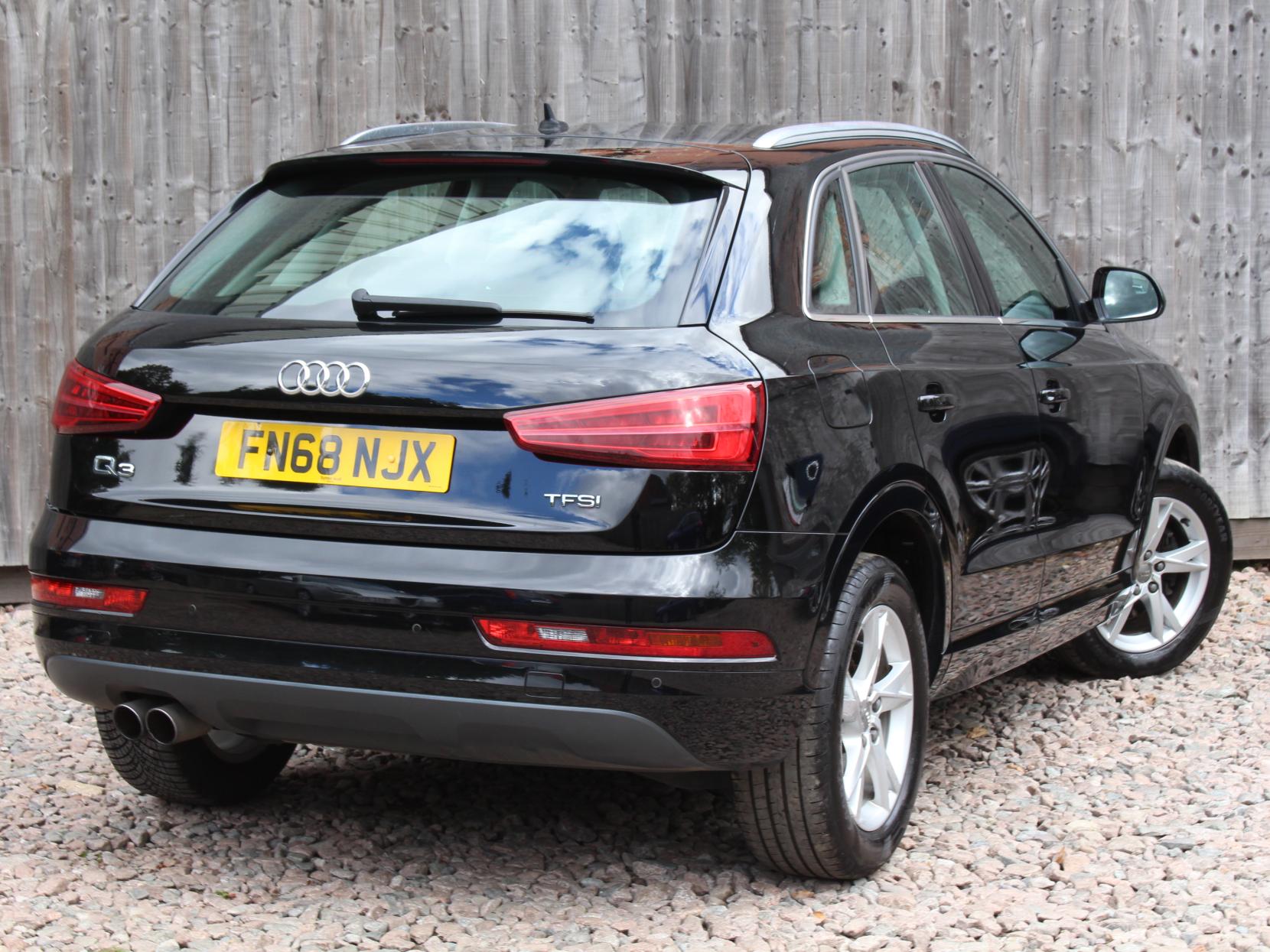 Audi Q3 1.4 TFSI CoD Sport SUV 5dr Petrol S Tronic Euro 6 (s/s) (150 ps)