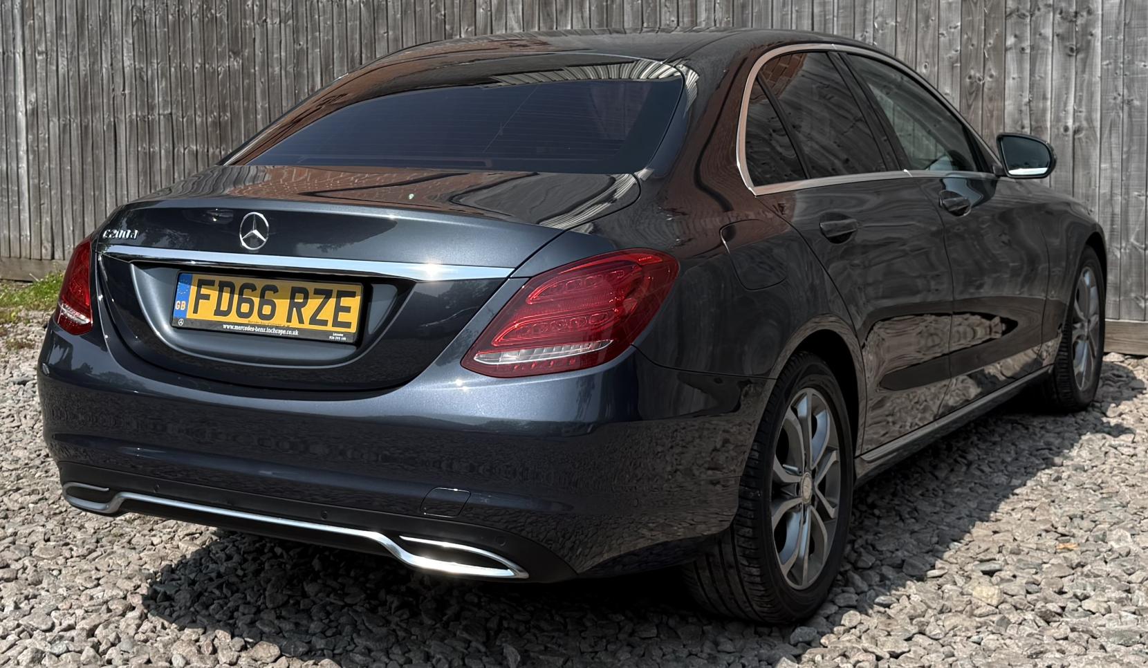 Mercedes-Benz C Class 1.6 C200d Sport Saloon 4dr Diesel G-Tronic+ Euro 6 (s/s) (136 ps)