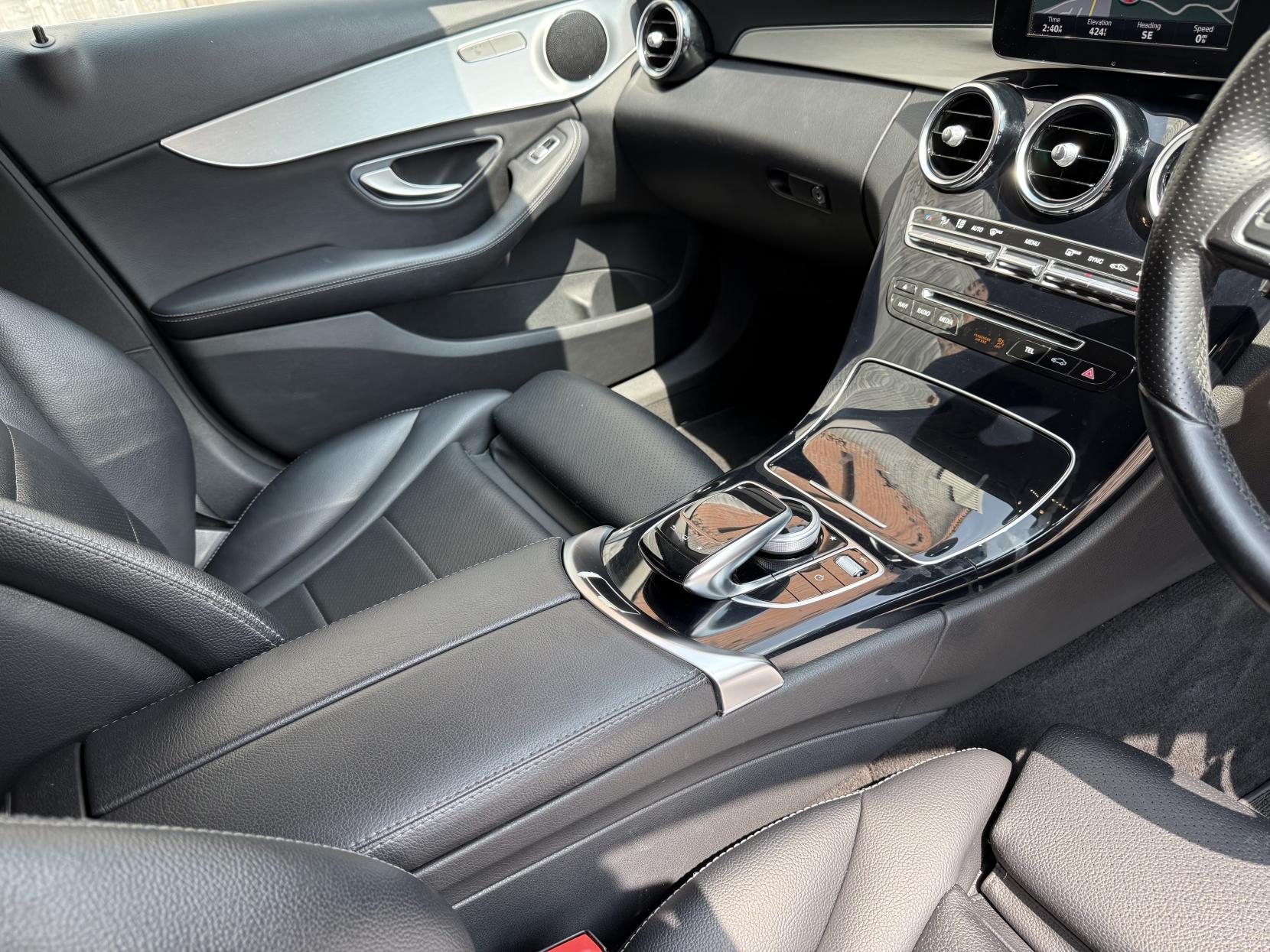 Mercedes-Benz C Class 1.6 C200d Sport Saloon 4dr Diesel G-Tronic+ Euro 6 (s/s) (136 ps)