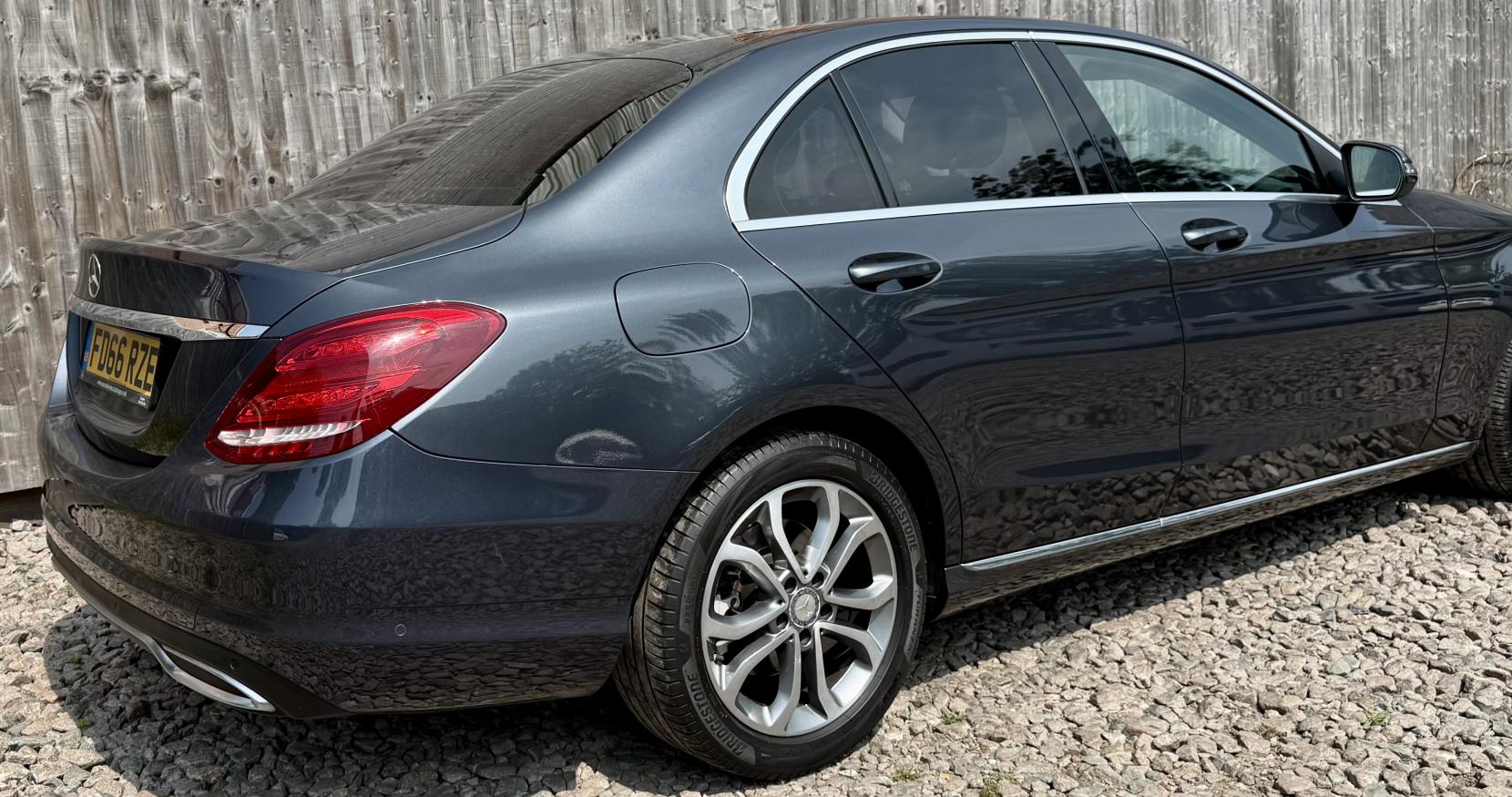 Mercedes-Benz C Class 1.6 C200d Sport Saloon 4dr Diesel G-Tronic+ Euro 6 (s/s) (136 ps)