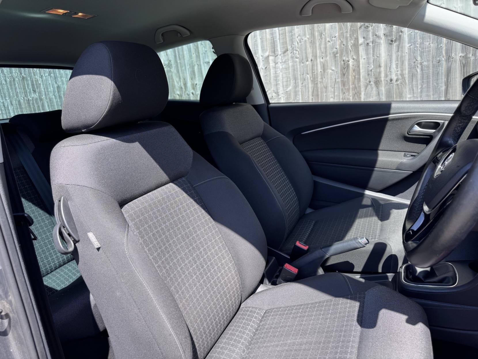 Volkswagen Polo 1.2 TSI BlueMotion Tech Match Edition Hatchback 3dr Petrol Manual Euro 6 (s/s) (90 ps)