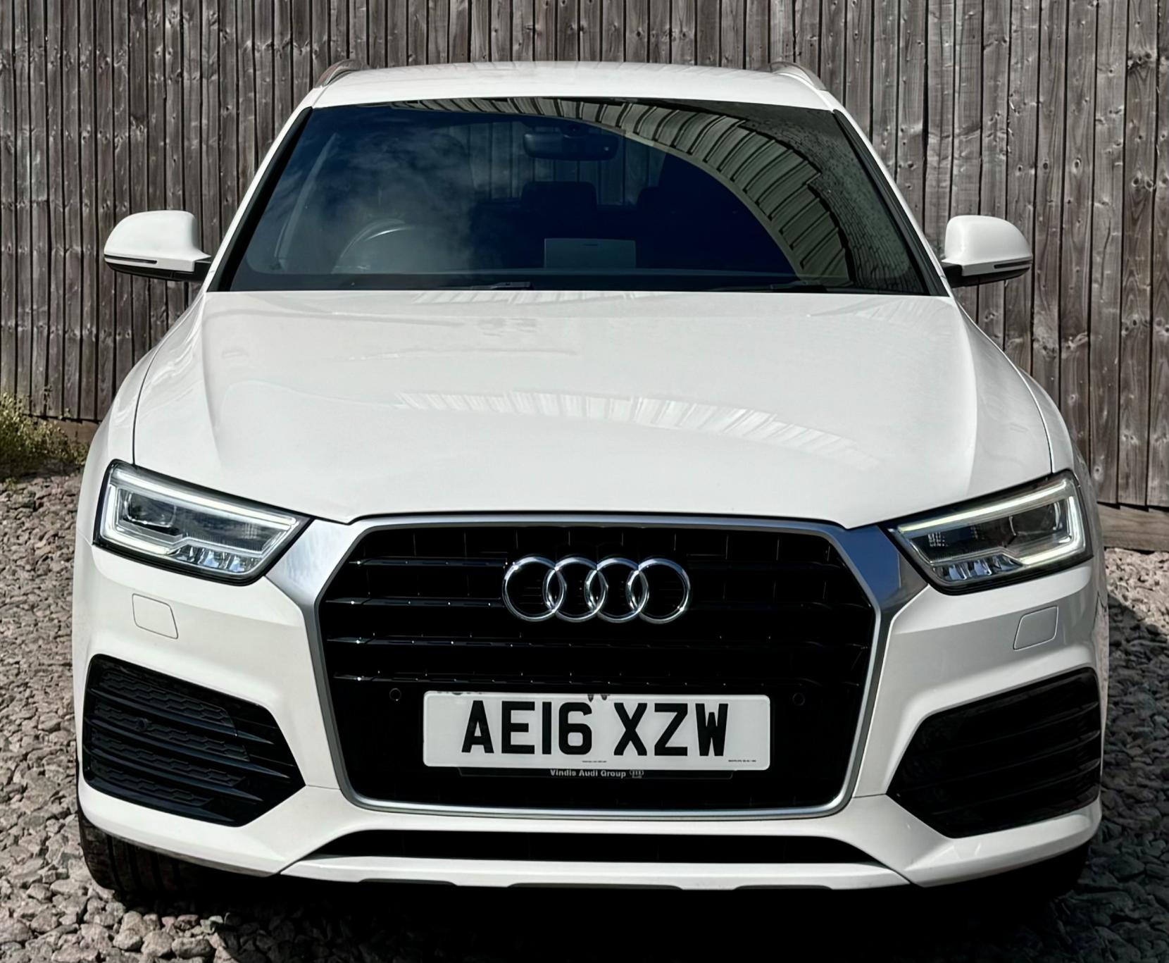 Audi Q3 1.4 TFSI CoD S line SUV 5dr Petrol Manual Euro 6 (s/s) (150 ps)