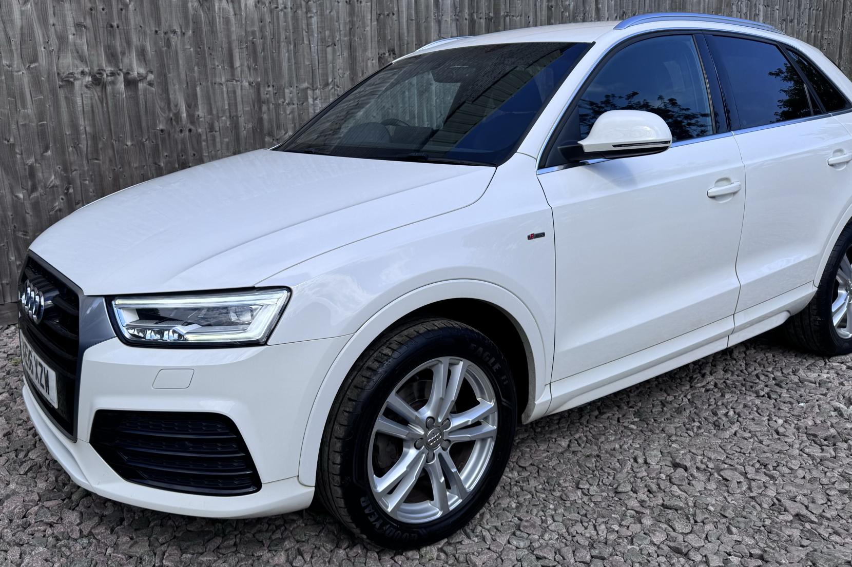 Audi Q3 1.4 TFSI CoD S line SUV 5dr Petrol Manual Euro 6 (s/s) (150 ps)