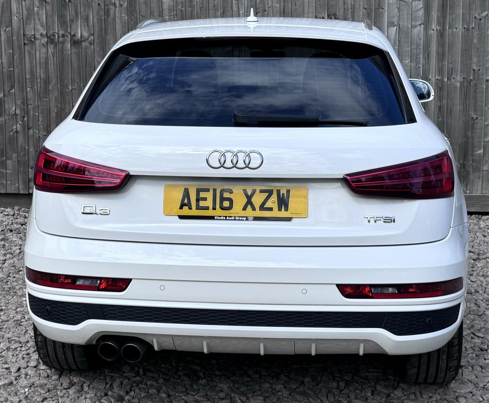 Audi Q3 1.4 TFSI CoD S line SUV 5dr Petrol Manual Euro 6 (s/s) (150 ps)