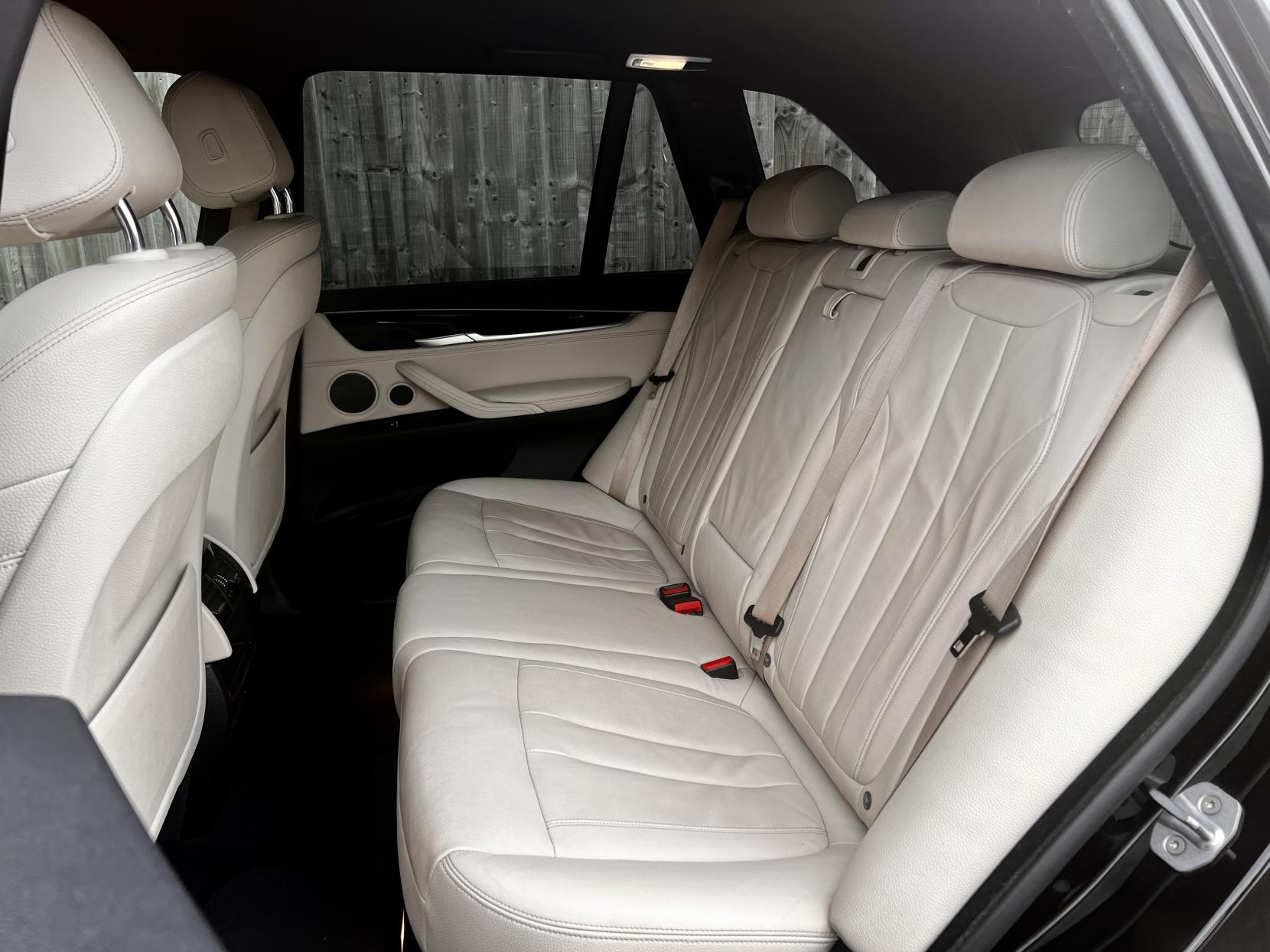 BMW X5 3.0 40d M Sport SUV 5dr Diesel Auto xDrive Euro 6 (s/s) (313 ps)