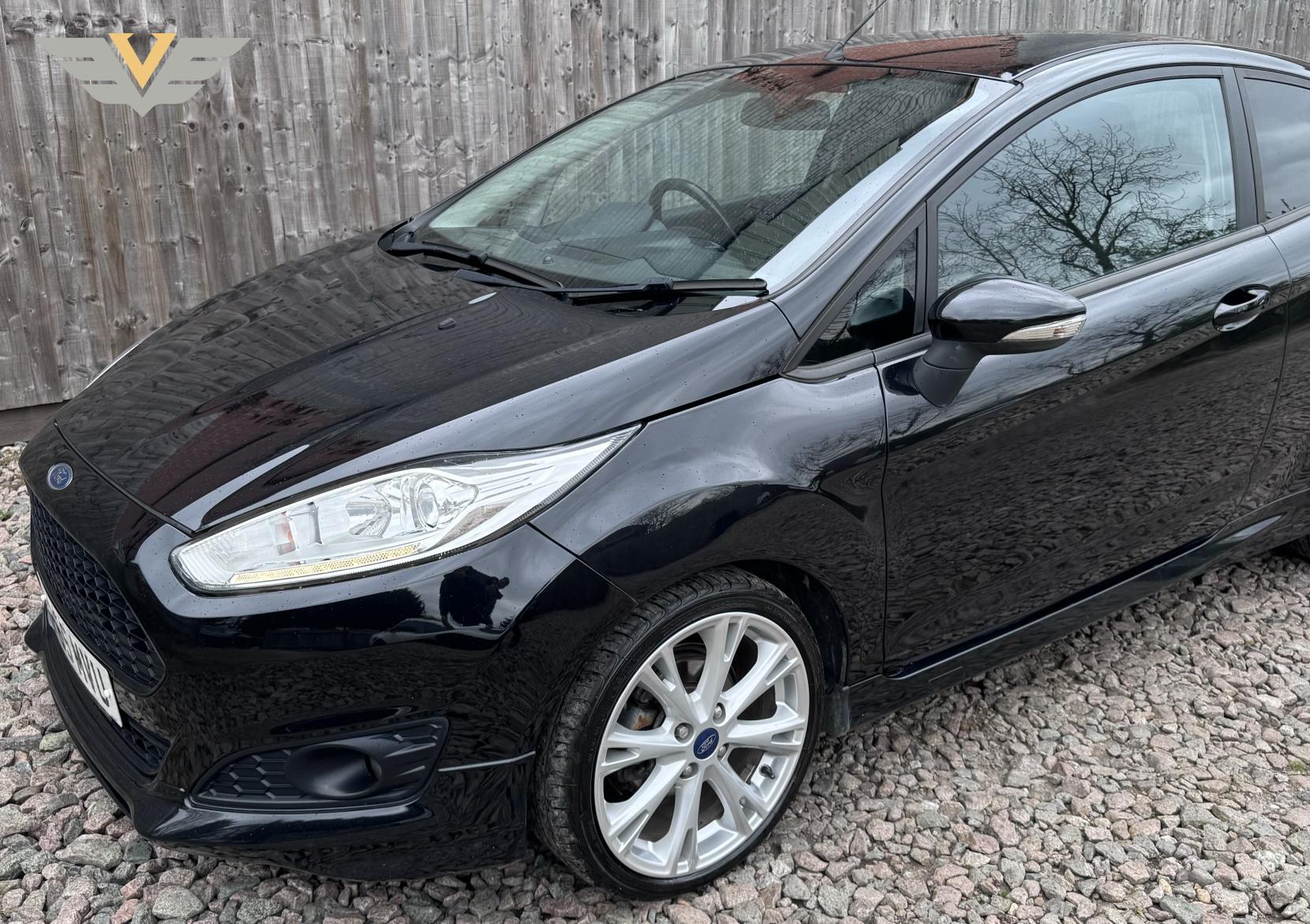 Ford Fiesta 1.0T EcoBoost Zetec S Hatchback 3dr Petrol Manual Euro 6 (s/s) (125 ps)