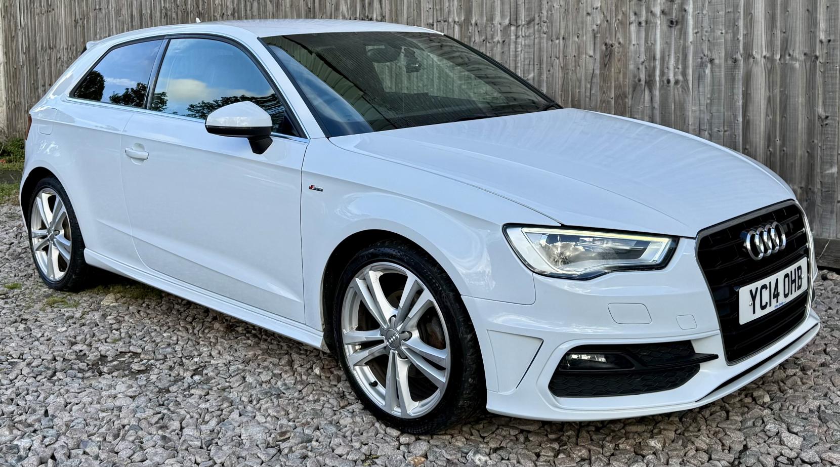 Audi A3 1.4 TFSI S line Hatchback 3dr Petrol Manual Euro 5 (s/s) (122 ps)