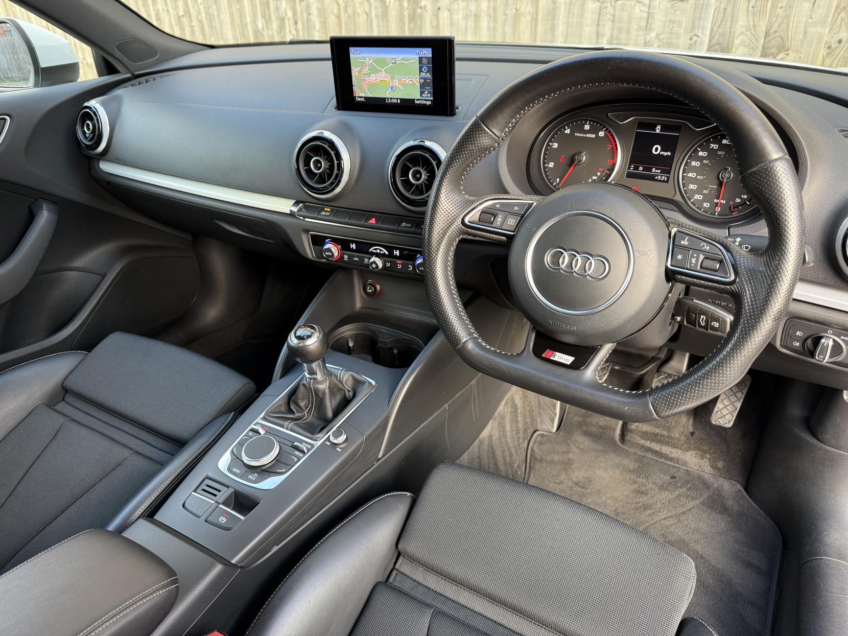 Audi A3 1.4 TFSI S line Hatchback 3dr Petrol Manual Euro 5 (s/s) (122 ps)