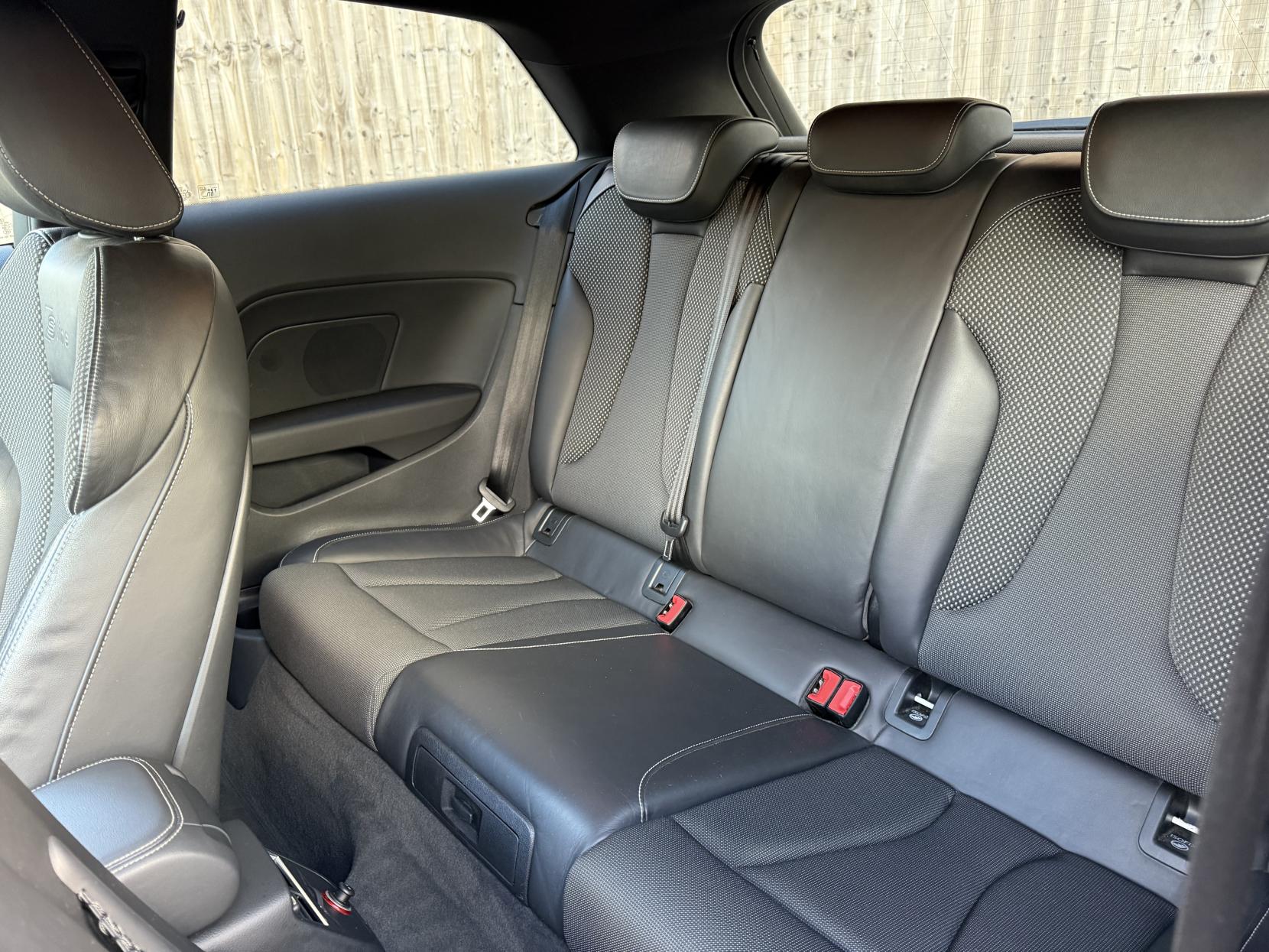 Audi A3 1.4 TFSI S line Hatchback 3dr Petrol Manual Euro 5 (s/s) (122 ps)
