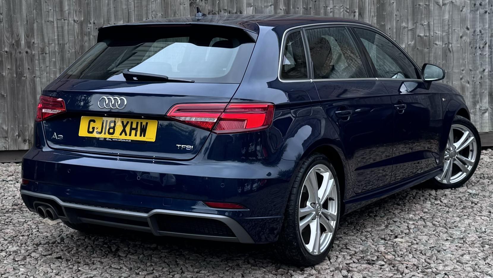 Audi A3 1.5 TFSI CoD S line Sportback 5dr Petrol Manual Euro 6 (s/s) (150 ps)