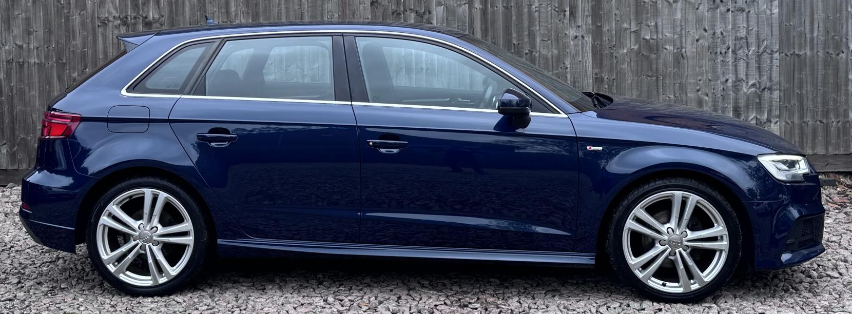 Audi A3 1.5 TFSI CoD S line Sportback 5dr Petrol Manual Euro 6 (s/s) (150 ps)