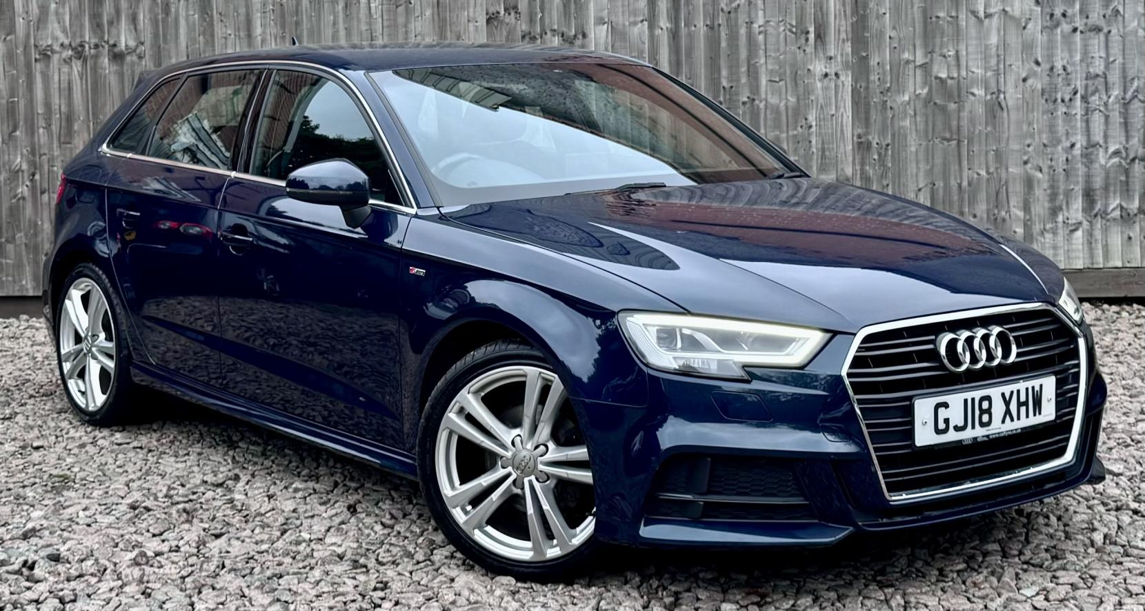 Audi A3 1.5 TFSI CoD S line Sportback 5dr Petrol Manual Euro 6 (s/s) (150 ps)