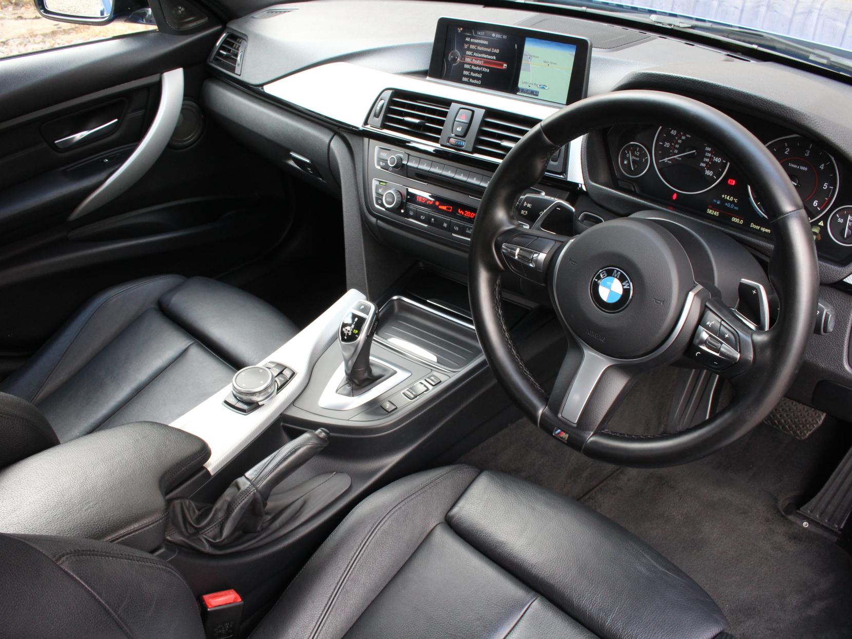 BMW 3 Series 2.0 320d M Sport Saloon 4dr Diesel Auto Euro 5 (s/s) (184 ps)
