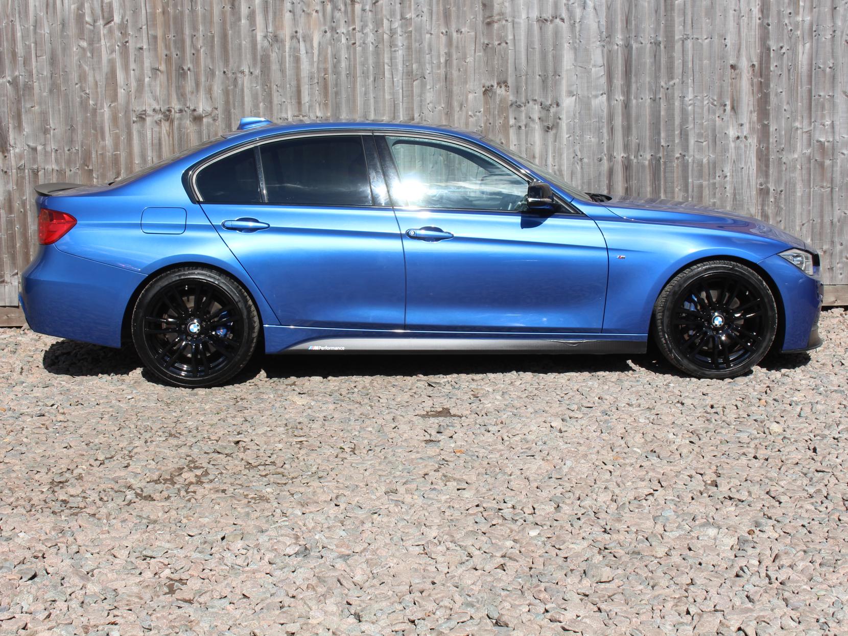 BMW 3 Series 2.0 320d M Sport Saloon 4dr Diesel Auto Euro 5 (s/s) (184 ps)