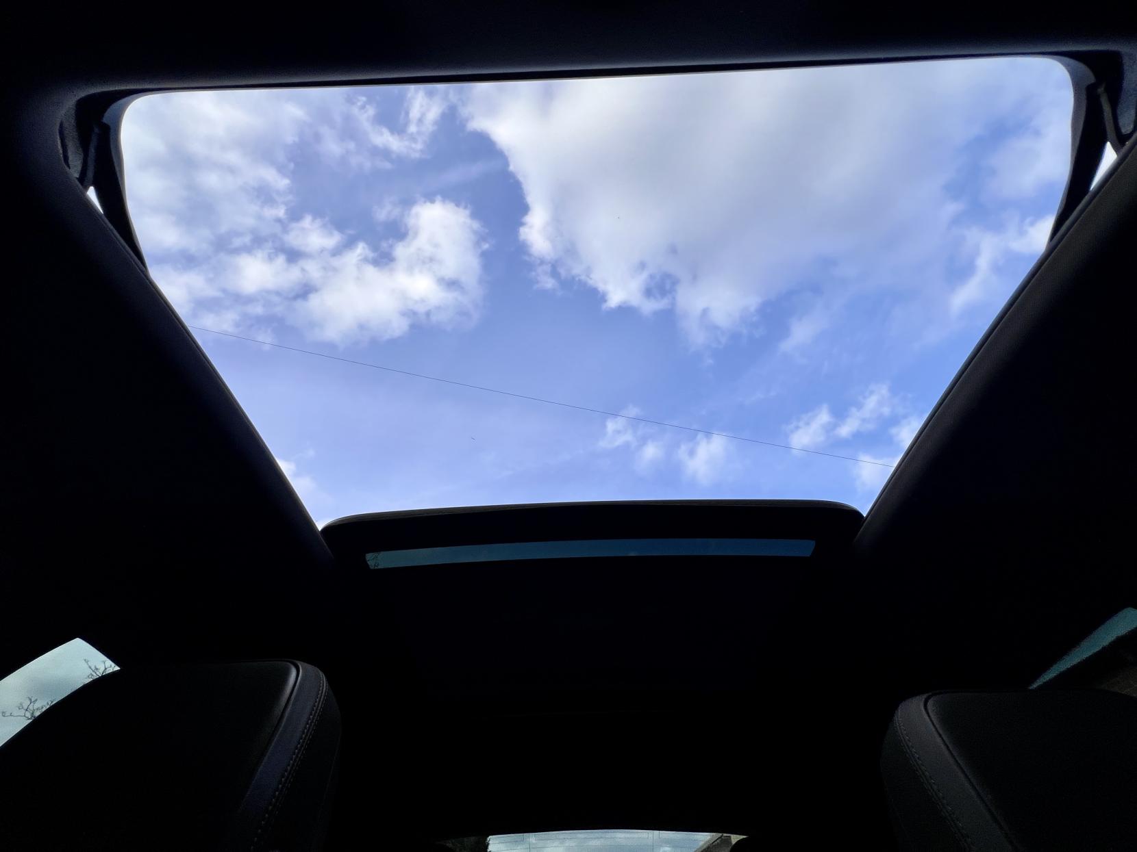 Porsche Macan 3.0 TD V6 S SUV 5dr Diesel PDK 4WD Euro 6 (s/s) (258 ps)