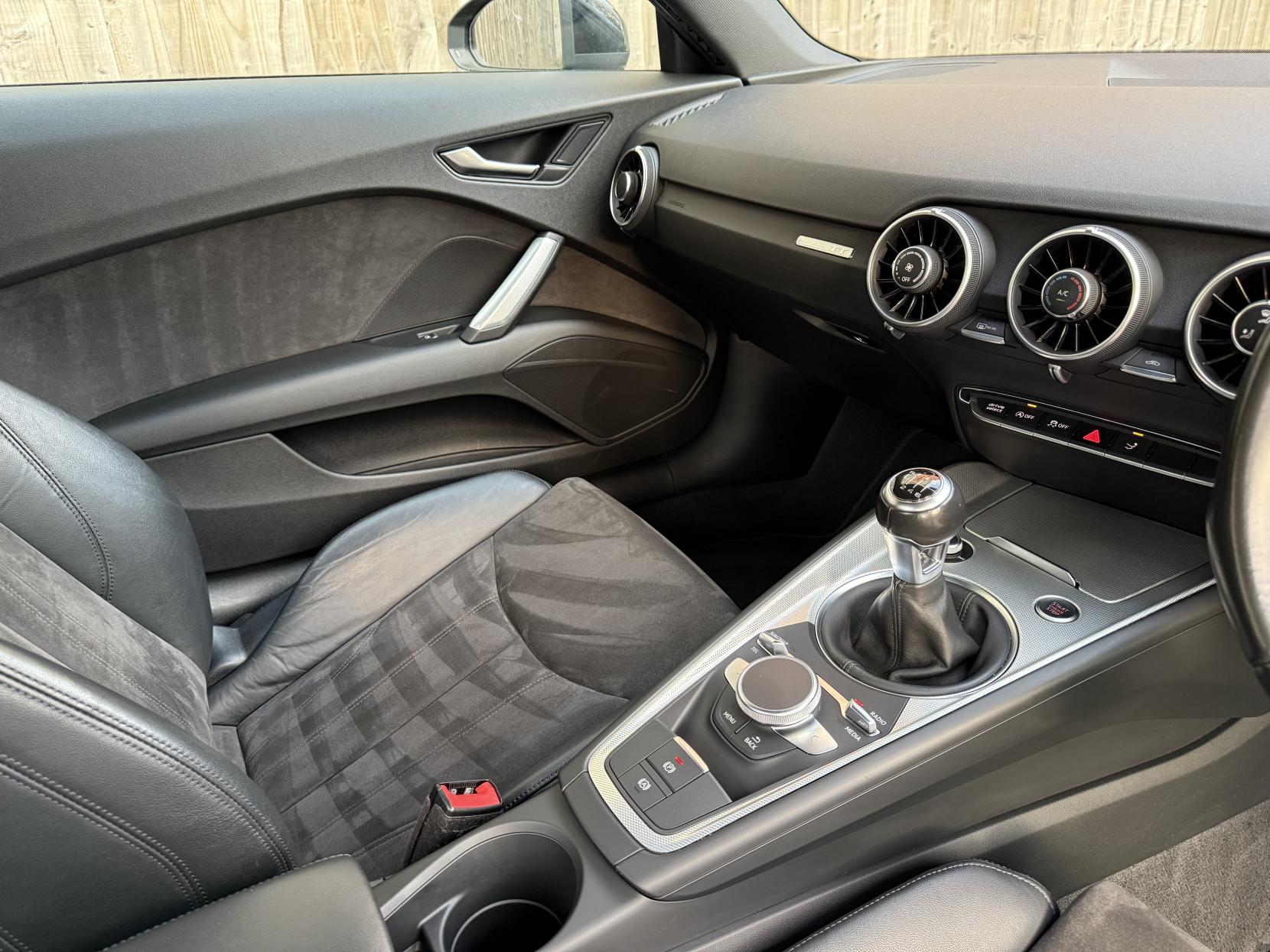 Audi TT 1.8 TFSI Sport Coupe 3dr Petrol Manual Euro 6 (s/s) (180 ps)