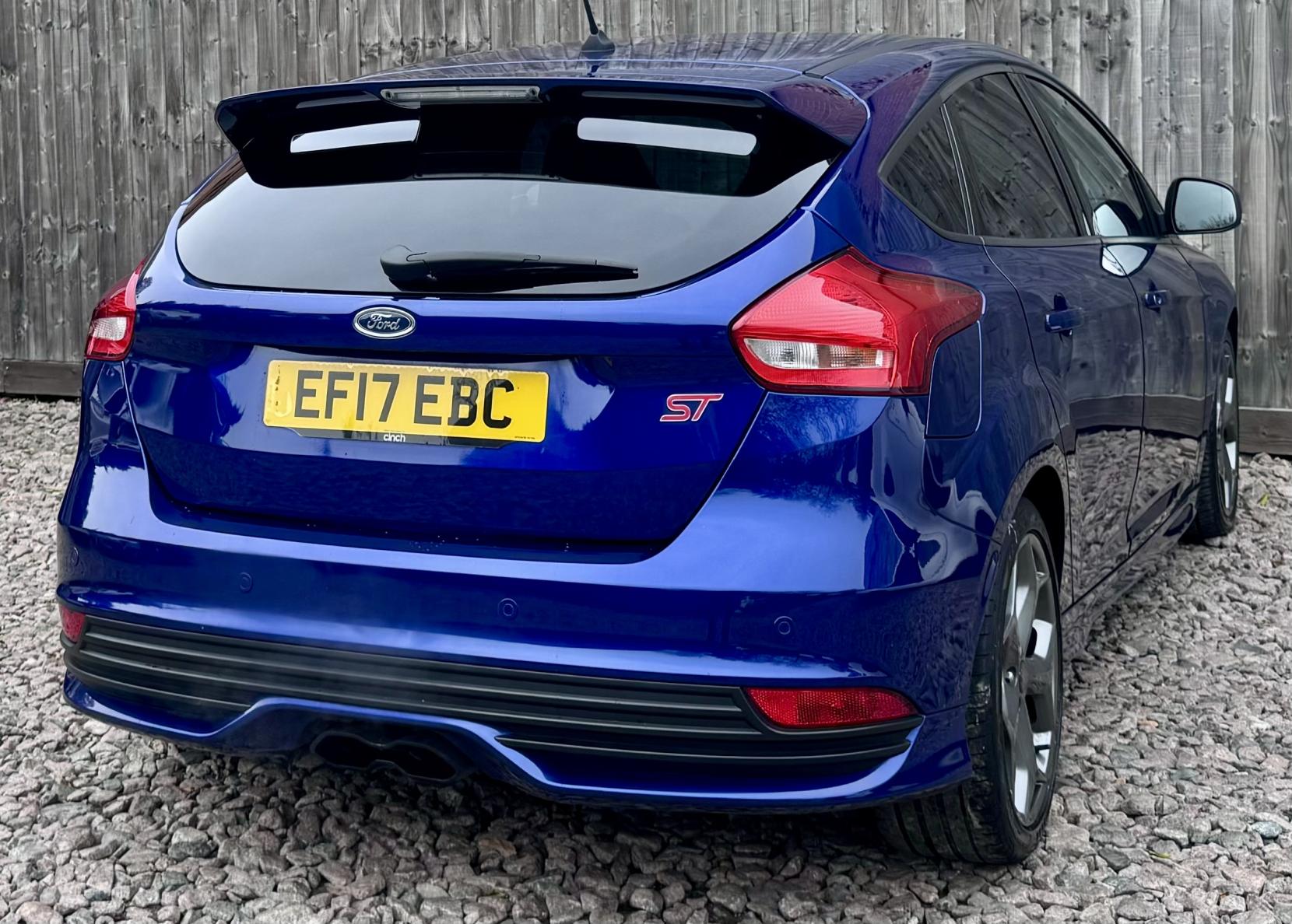 Ford Focus 2.0T EcoBoost ST-3 Hatchback 5dr Petrol Manual Euro 6 (s/s) (250 ps)