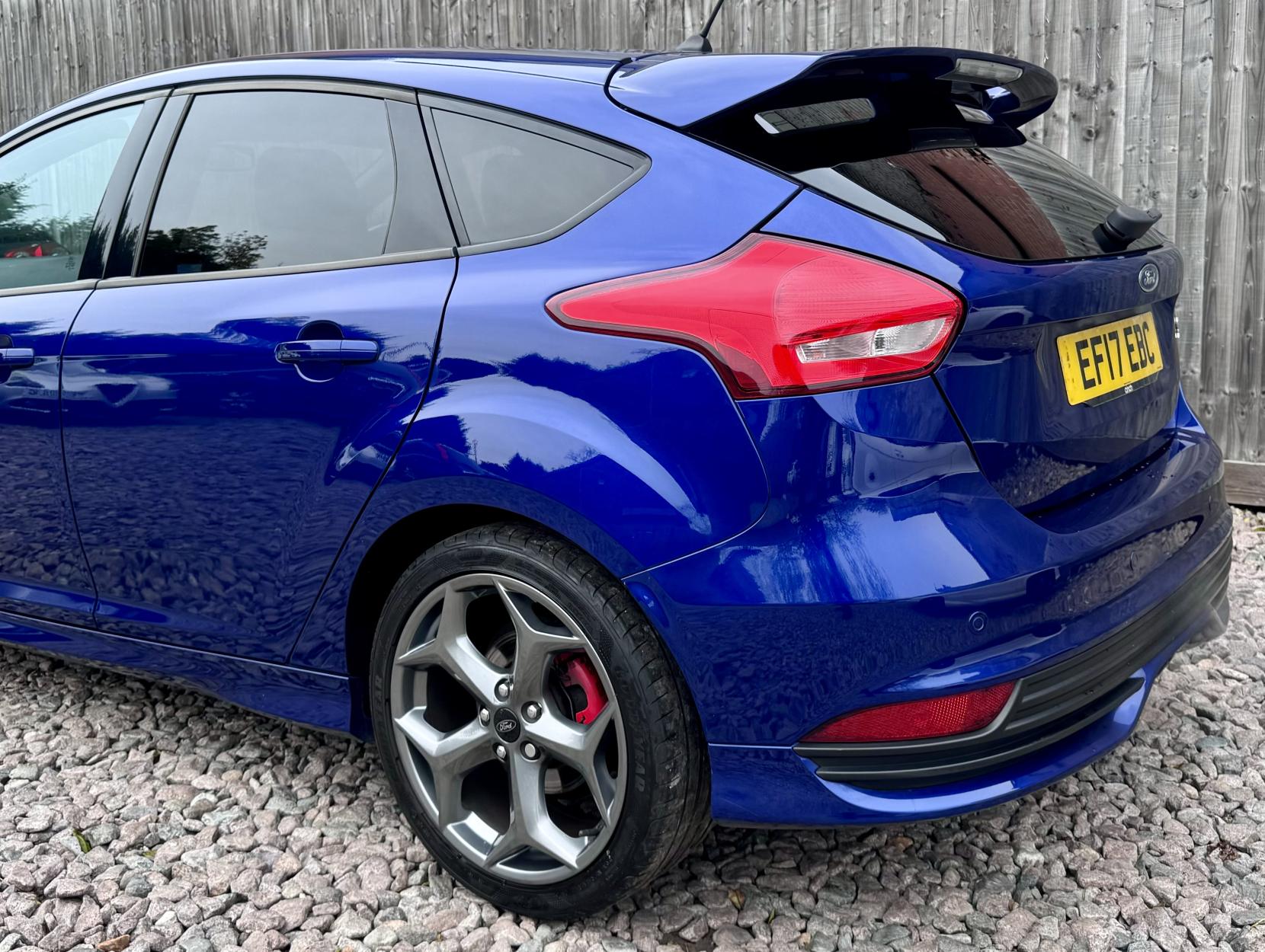 Ford Focus 2.0T EcoBoost ST-3 Hatchback 5dr Petrol Manual Euro 6 (s/s) (250 ps)