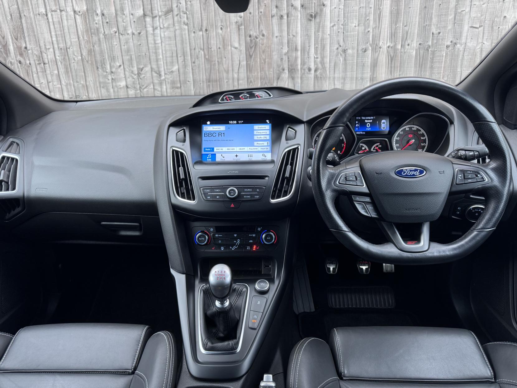 Ford Focus 2.0T EcoBoost ST-3 Hatchback 5dr Petrol Manual Euro 6 (s/s) (250 ps)