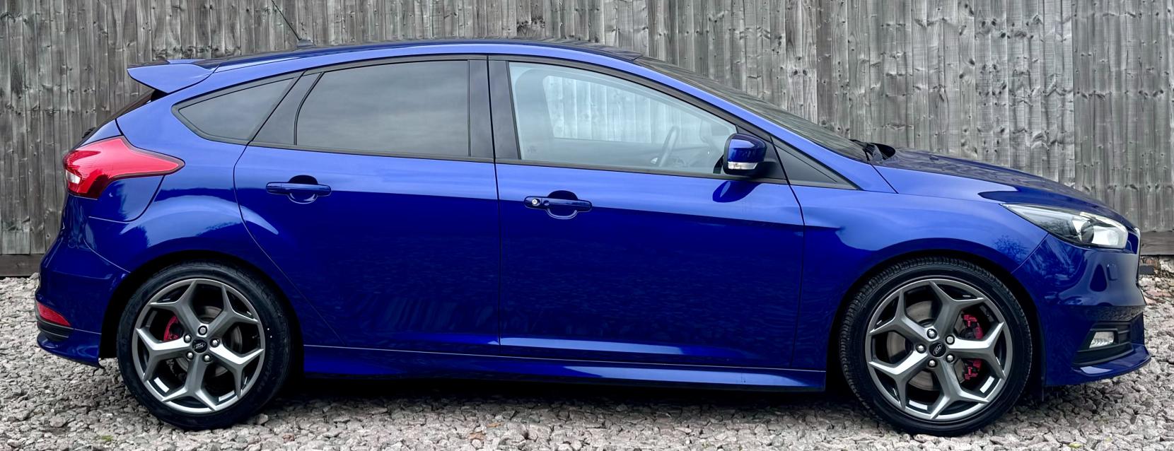 Ford Focus 2.0T EcoBoost ST-3 Hatchback 5dr Petrol Manual Euro 6 (s/s) (250 ps)