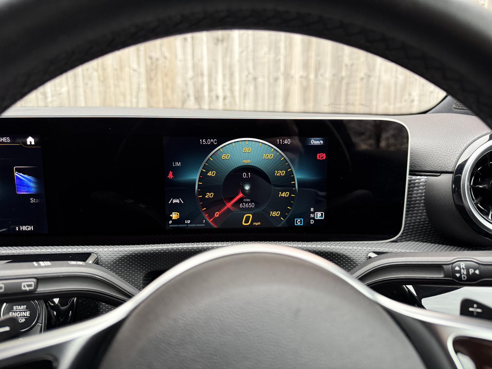 Mercedes-Benz A Class 1.3 A180 Sport (Executive) Hatchback 5dr Petrol 7G-DCT Euro 6 (s/s) (136 ps)