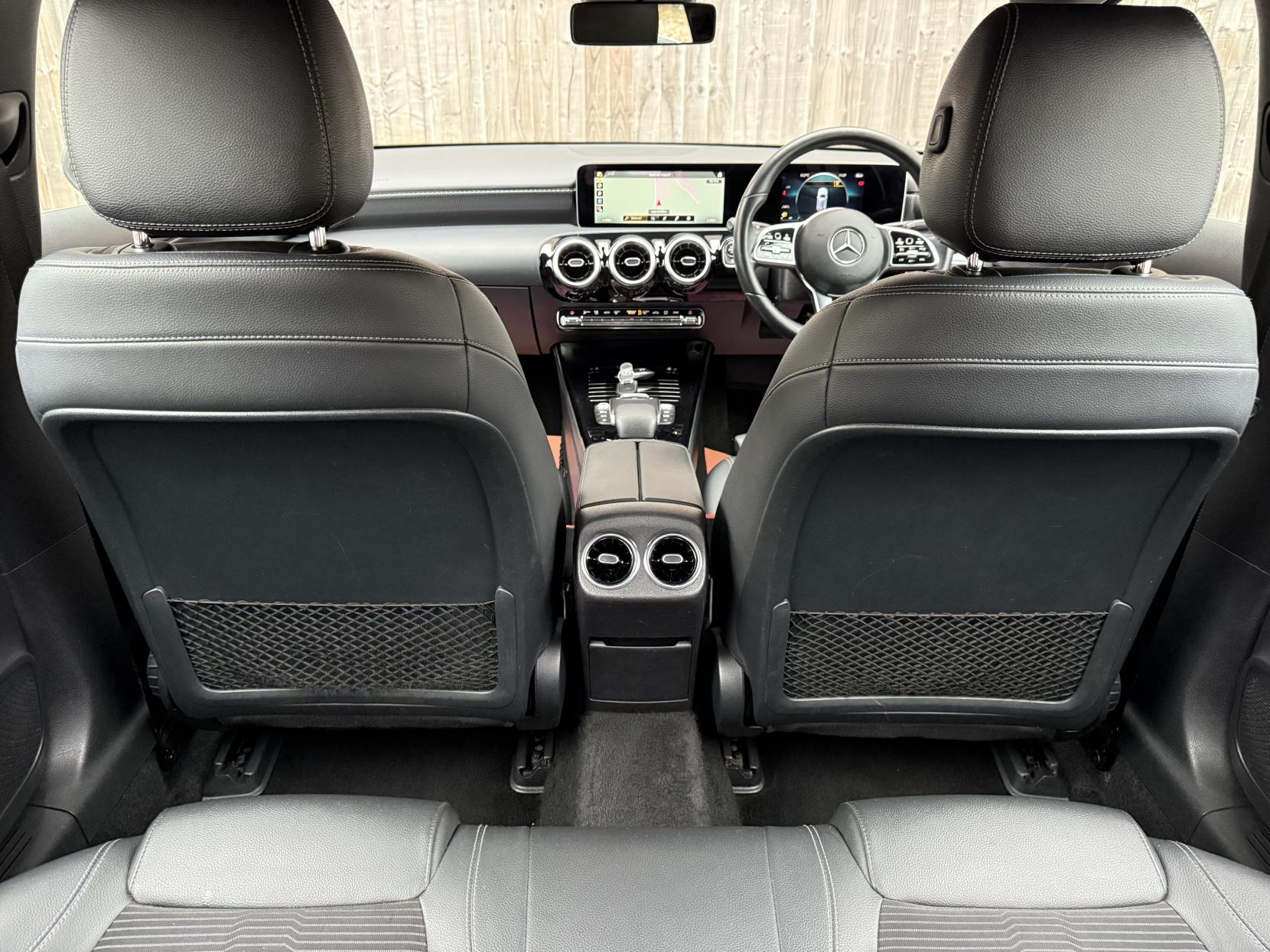 Mercedes-Benz A Class 1.3 A180 Sport (Executive) Hatchback 5dr Petrol 7G-DCT Euro 6 (s/s) (136 ps)