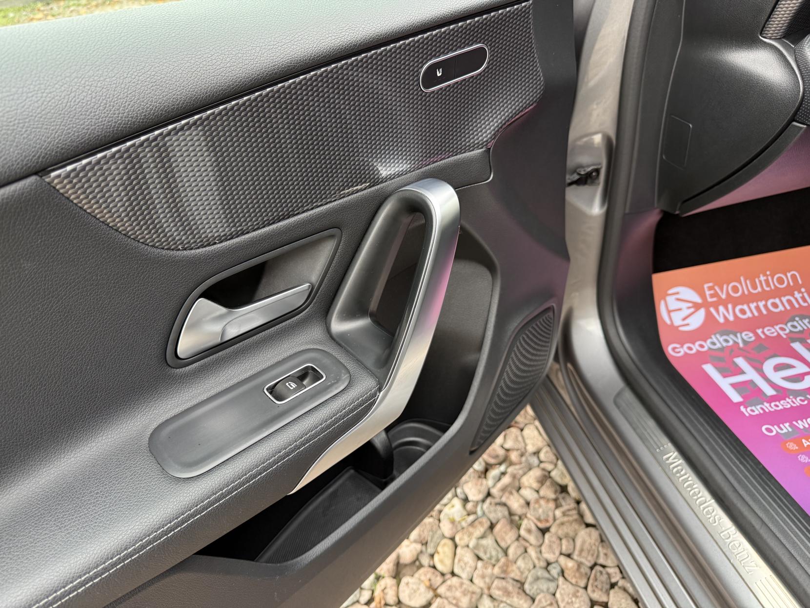 Mercedes-Benz A Class 1.3 A180 Sport (Executive) Hatchback 5dr Petrol 7G-DCT Euro 6 (s/s) (136 ps)