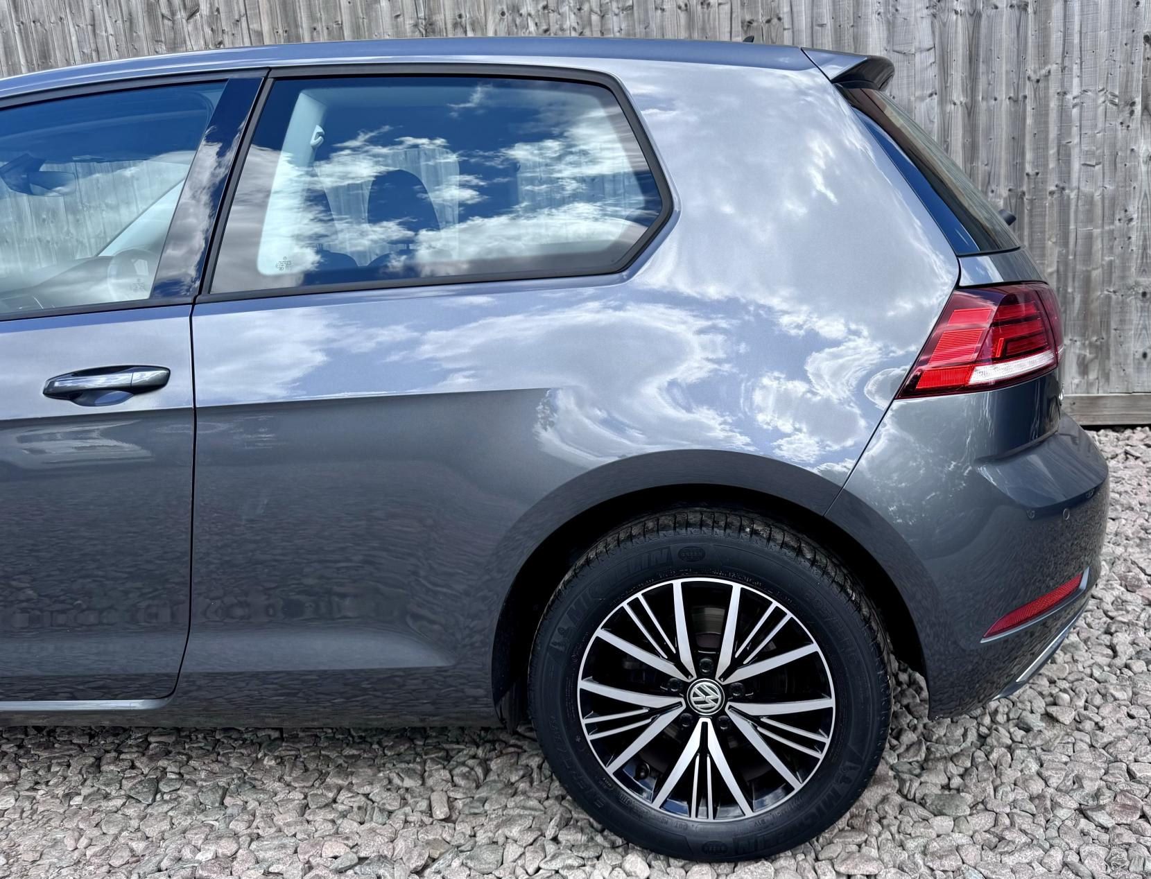 Volkswagen Golf 1.4 TSI SE Hatchback 3dr Petrol Manual Euro 6 (s/s) (125 ps)