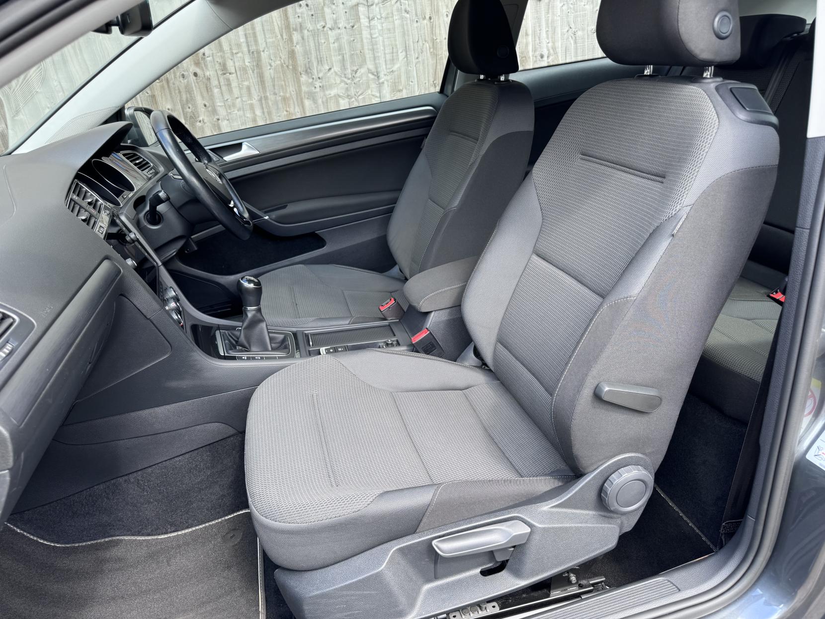 Volkswagen Golf 1.4 TSI SE Hatchback 3dr Petrol Manual Euro 6 (s/s) (125 ps)