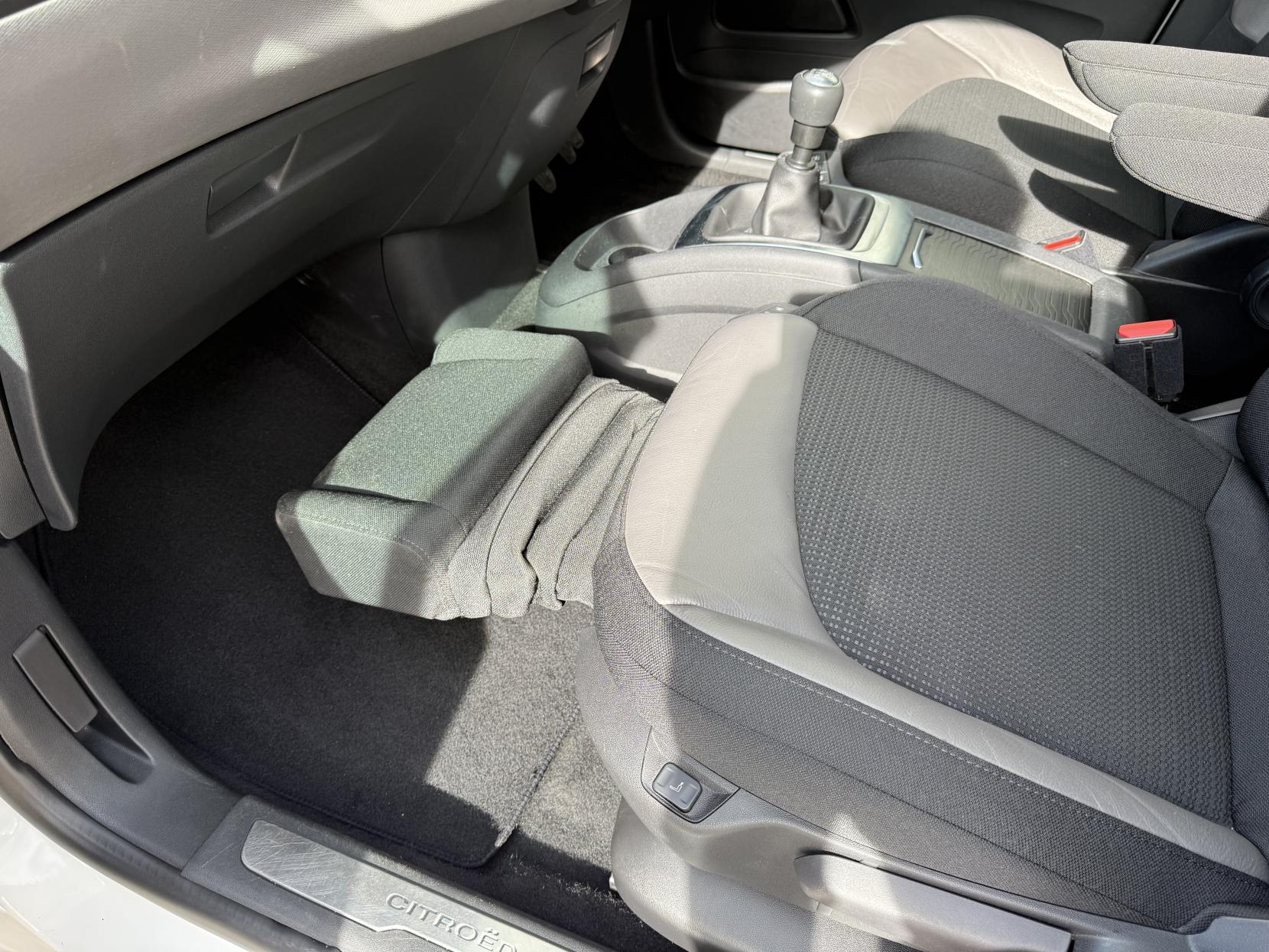 Citroen C4 Picasso 1.6 BlueHDi Flair MPV 5dr Diesel Manual Euro 6 (s/s) (120 ps)