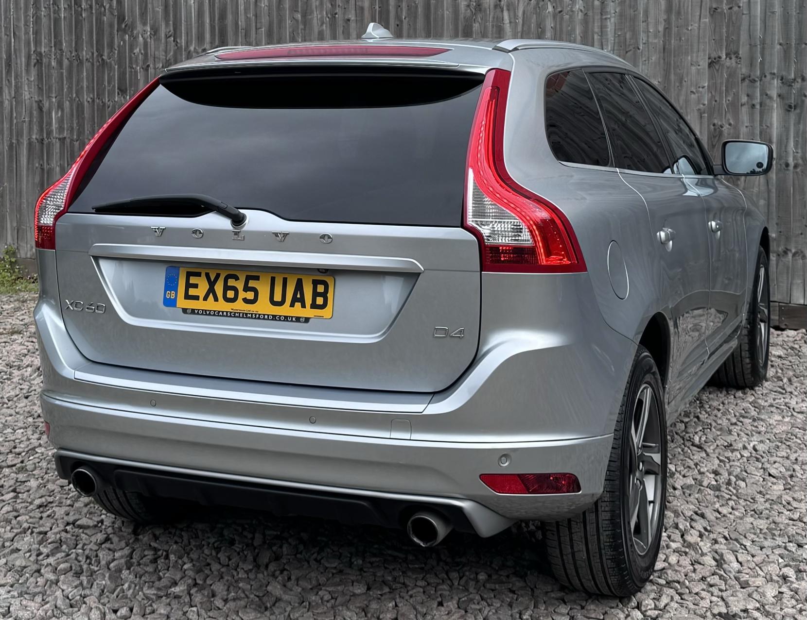 Volvo XC60 2.0 D4 R-Design Lux Nav SUV 5dr Diesel Auto Euro 6 (s/s) (190 ps)