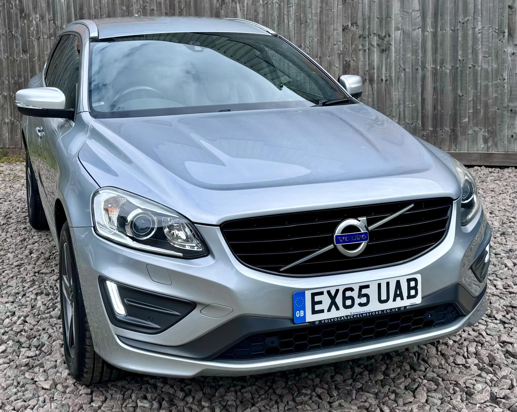 Volvo XC60 2.0 D4 R-Design Lux Nav SUV 5dr Diesel Auto Euro 6 (s/s) (190 ps)