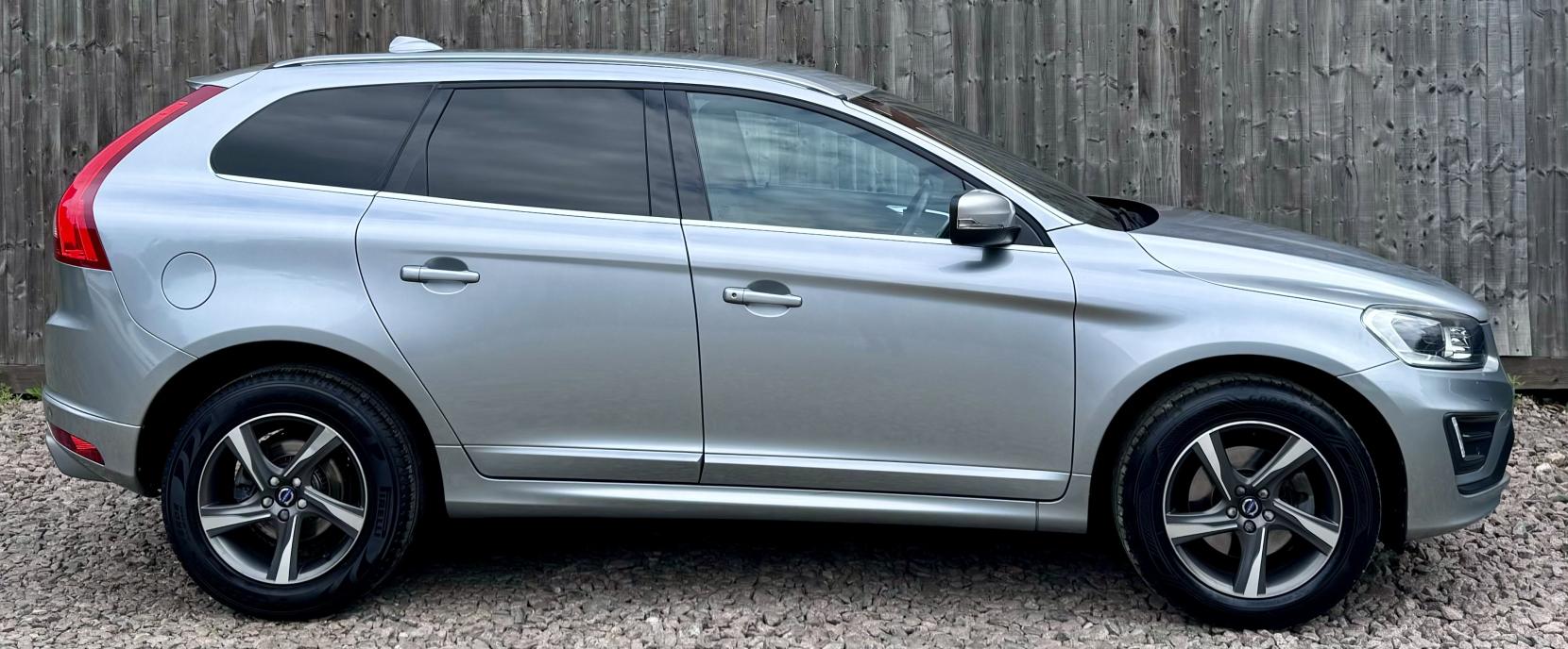 Volvo XC60 2.0 D4 R-Design Lux Nav SUV 5dr Diesel Auto Euro 6 (s/s) (190 ps)