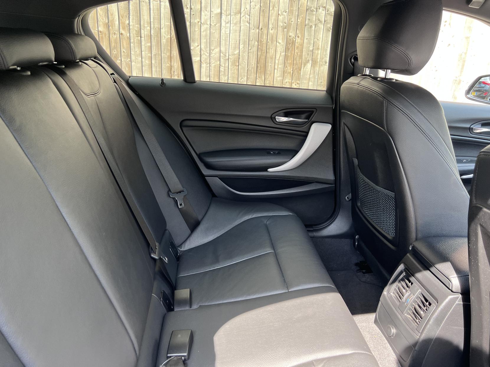 BMW 1 Series 3.0 M140i Shadow Edition Hatchback 5dr Petrol Auto Euro 6 (s/s) (340 ps)