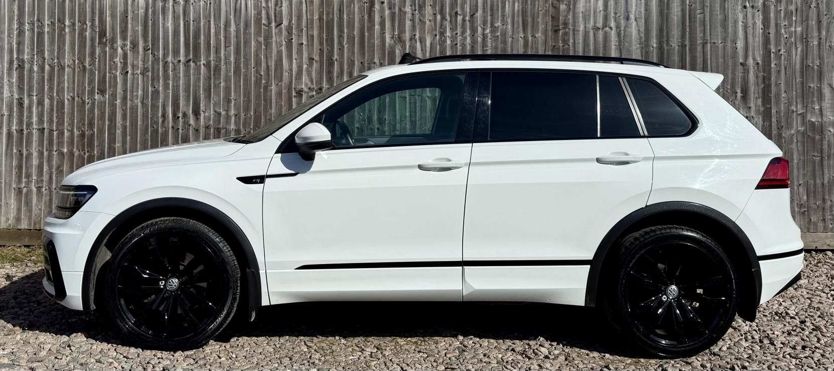 Volkswagen Tiguan 2.0 TDI R-Line SUV 5dr Diesel DSG 4Motion Euro 6 (s/s) (190 ps)