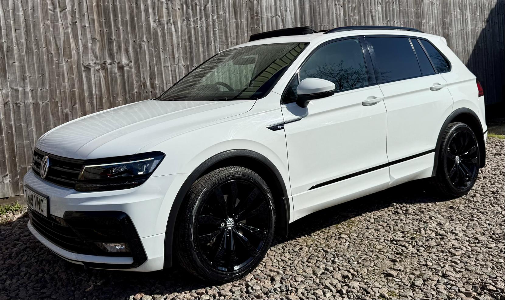 Volkswagen Tiguan 2.0 TDI R-Line SUV 5dr Diesel DSG 4Motion Euro 6 (s/s) (190 ps)