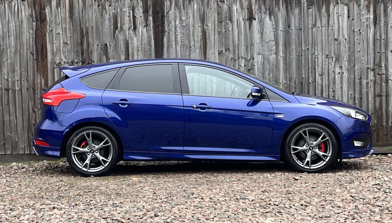 Ford Focus 1.5T EcoBoost ST-Line X Hatchback 5dr Petrol Manual Euro 6 (s/s) (182 ps)