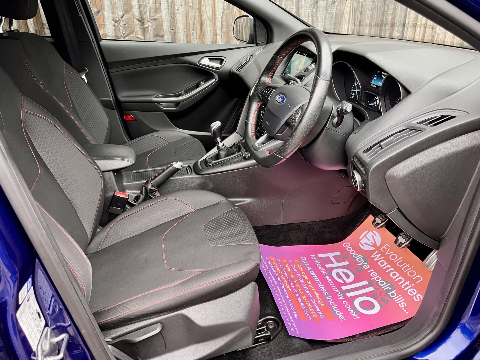 Ford Focus 1.5T EcoBoost ST-Line X Hatchback 5dr Petrol Manual Euro 6 (s/s) (182 ps)