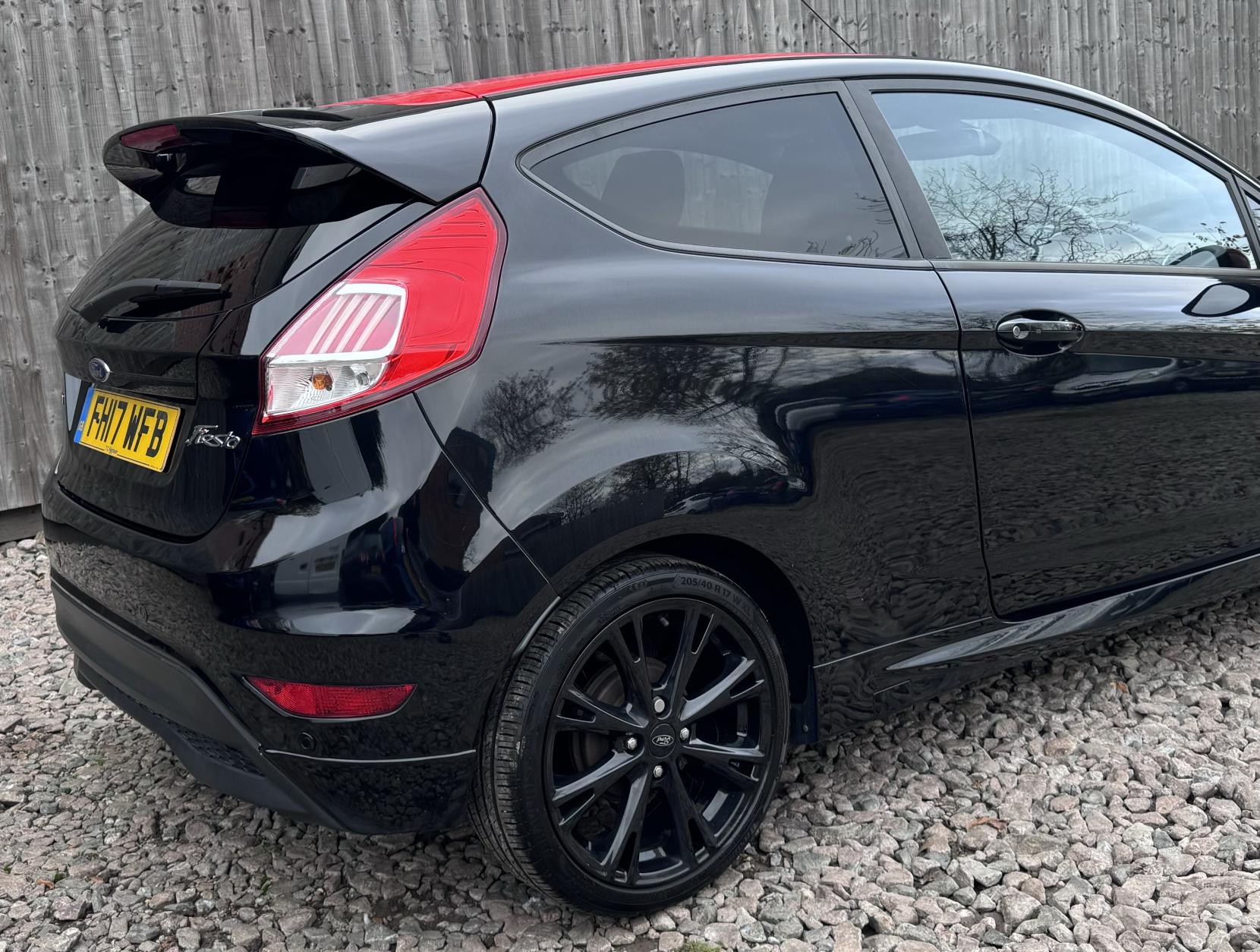 Ford Fiesta 1.0T EcoBoost ST-Line Hatchback 3dr Petrol Manual Euro 6 (s/s) (140 ps)