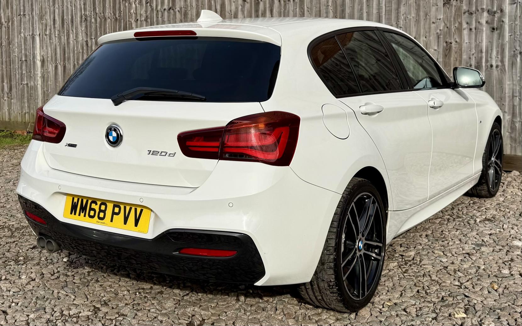 BMW 1 Series 2.0 120d M Sport Shadow Edition Hatchback 5dr Diesel Auto xDrive Euro 6 (s/s) (190 ps)