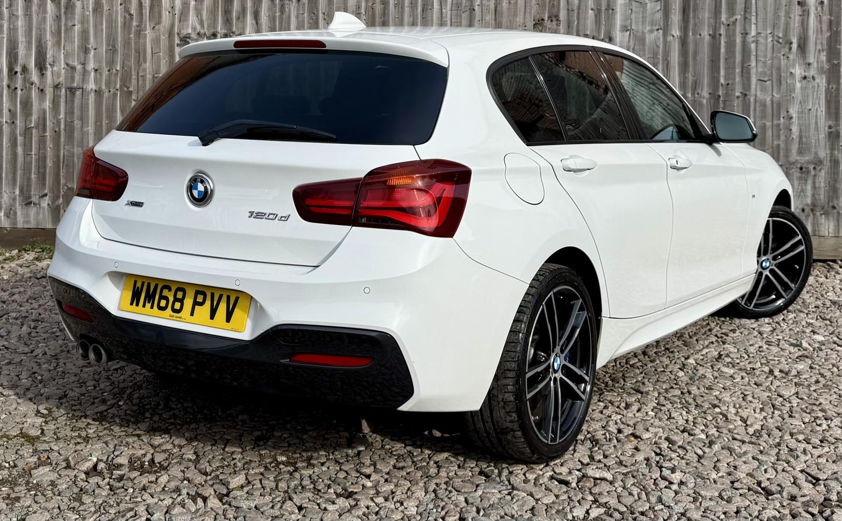 BMW 1 Series 2.0 120d M Sport Shadow Edition Hatchback 5dr Diesel Auto xDrive Euro 6 (s/s) (190 ps)