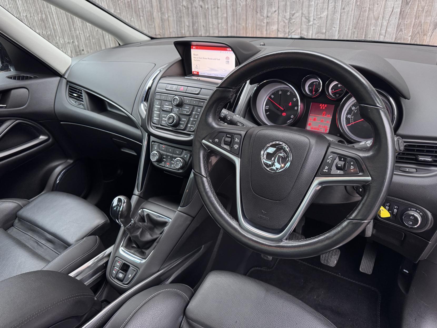 Vauxhall Zafira Tourer 2.0 CDTi Elite MPV 5dr Diesel Manual Euro 6 (s/s) (170 ps)